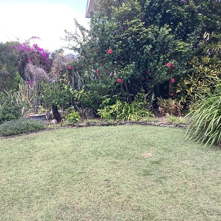 Studio Apartment With Seaview Airlie Beach Exterior foto